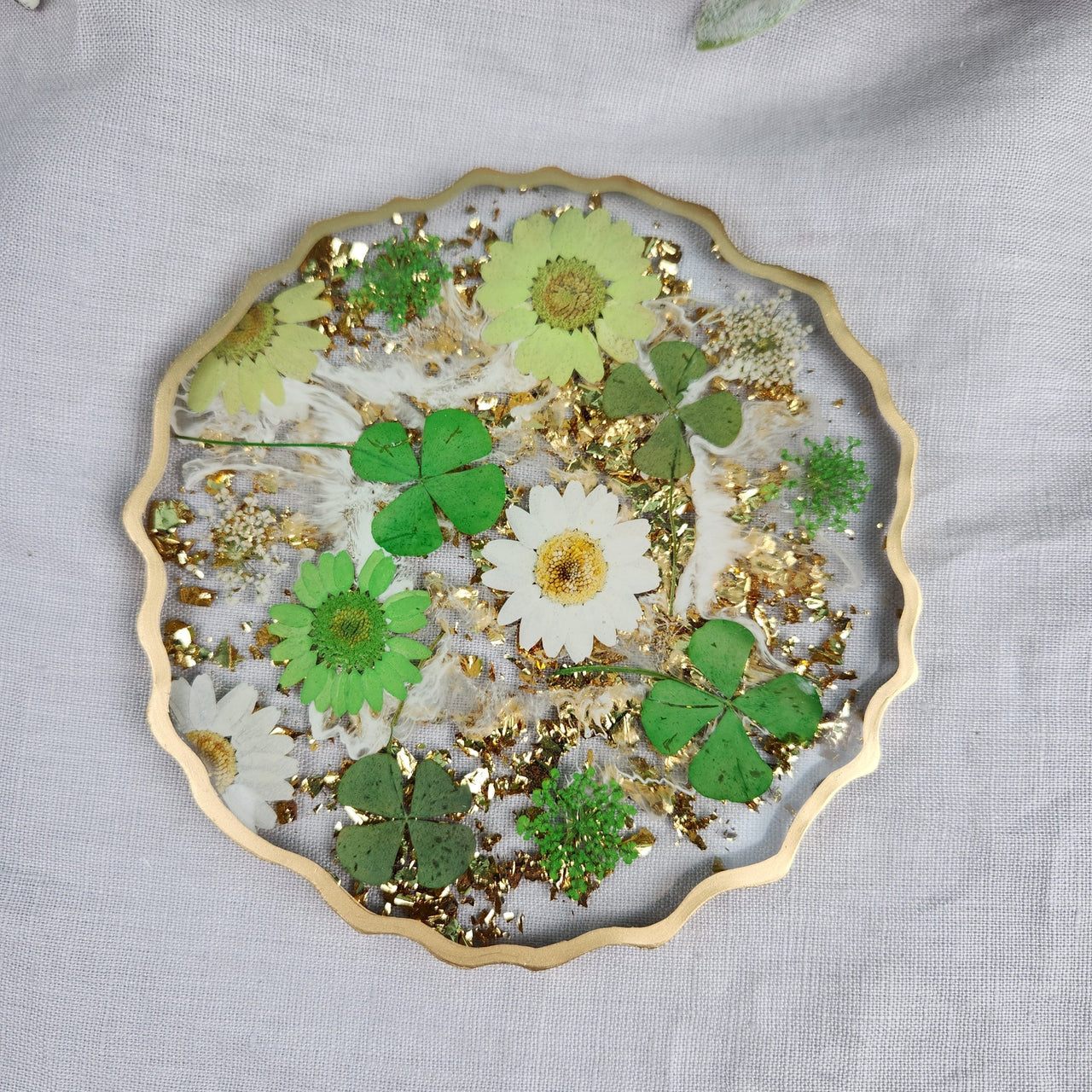St. Paddy's Resin Coaster: A Luck DIY Tutorial