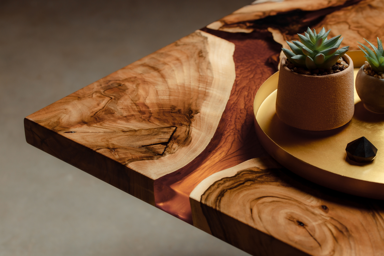 8 Things You Need to Know Before You Buy Epoxy Resin (Or Regret It Later)